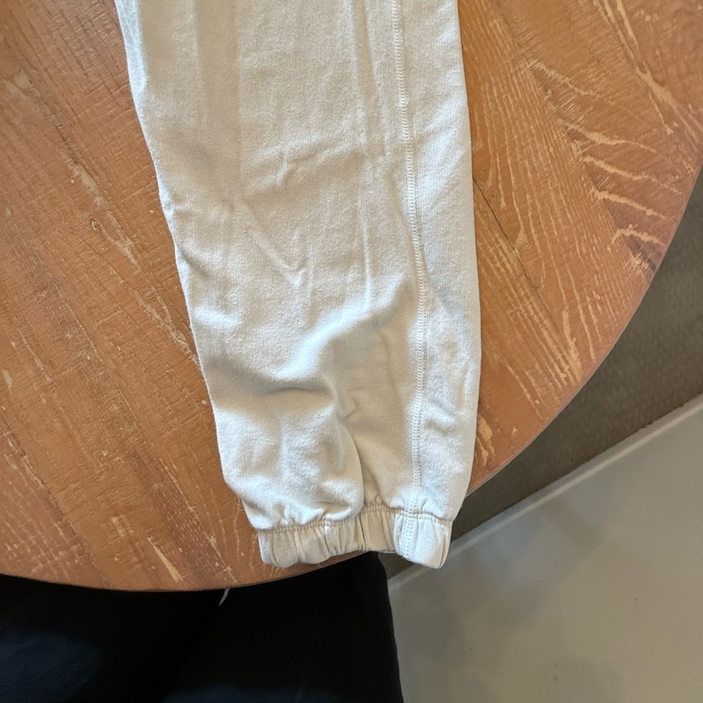 Vuori Laguna Lounge Pants - Picture 7 of 11